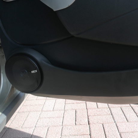 Подиумы L@DA L@ЯGUS (на задние двери, под динамики 16см) купить недорого с доставкой в Каменск-Шахтинский