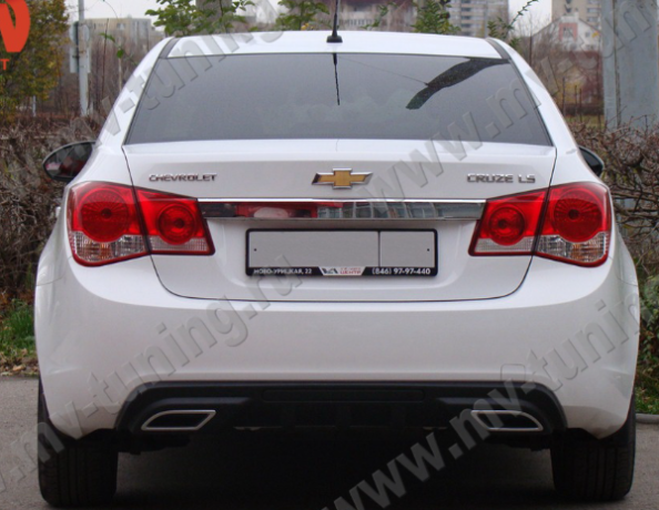 Диффузор заднего бампера var №2 (текстурный пластик) для Chevrolet Cruze (2008-2012) купить недорого с доставкой в Каменск-Шахтинский