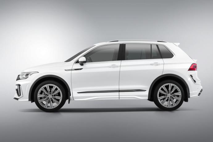 Накладки на двери Volkswagen Tiguan (2020-н.в.) купить недорого с доставкой в Каменск-Шахтинский
