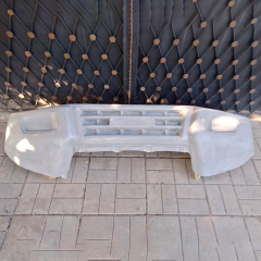 Силовой передний бампер стеклопластиковый на Mitsubishi Pajero III