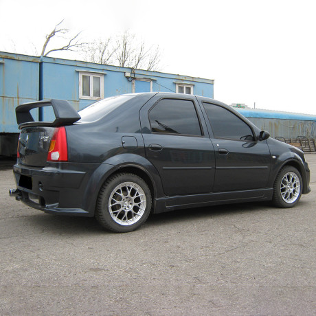 Накладки на пороги "Power DM" для Renault Logan купить недорого с доставкой в Каменск-Шахтинский